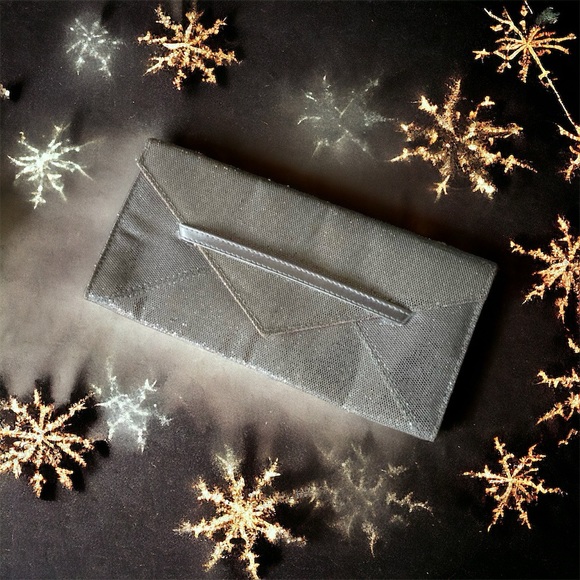 Victoria's Secret Handbags - Victoria Secrets Silver Sparkle Envelope Clutch